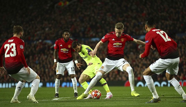 soi keo tai xiu tran barcelona vs manchester united ngay 17/4/2019