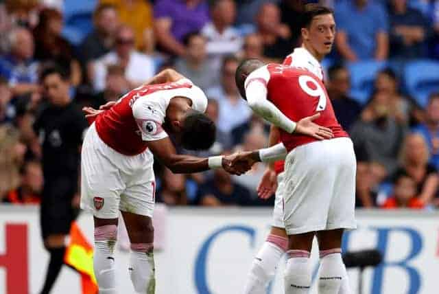 aubameyang va lacazette la cap bai trung an y nhat lich su arsenal