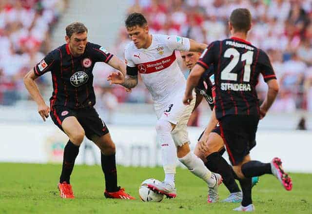 frankfurt vua that bai 1 - 6 truoc leverkusen cuoi tuan qua